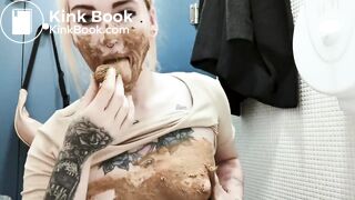 Woman Public WC pervert scat