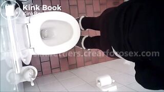 woman pooping on pornera - video 7