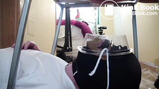 She willingly shit on his face.