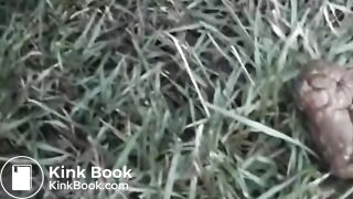 Girl pooping outdoor - video 6