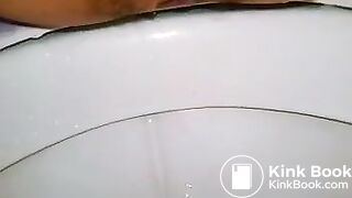 Me piss and take a smell shit