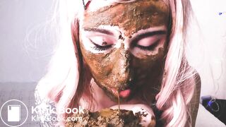 Pretty scat girl and husband shit