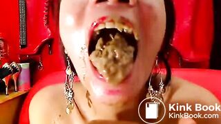 Extreme Girl 07 swallows