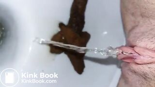 woman pooping on toilet - video 85