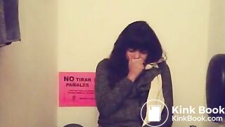 Spying pooping girls 4