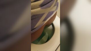 Ebony poop - video 31