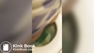 Ebony poop - video 31