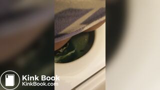 Ebony poop - video 31