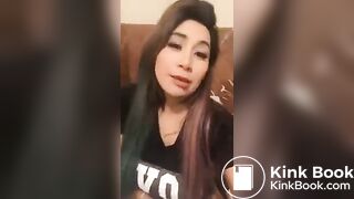 bebeshita in the toilet