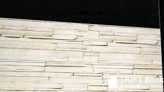 There's no toilet in dungeons.