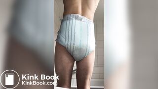 Presenting my messy diaper butt