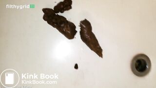 woman pooping into l bathtub