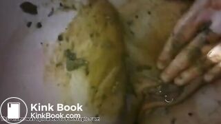 Amateur Couple having messy Scat Sex in front of a Cam