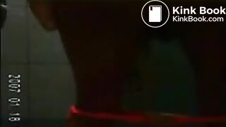 Voyeur contains diarrhea