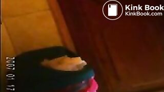 Voyeur contains diarrhea