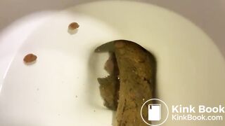 Pooping - video 218