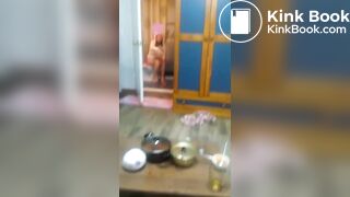 Korean girl caught on the toilet