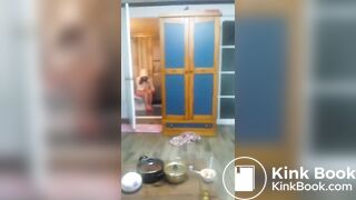 Korean girl caught on the toilet