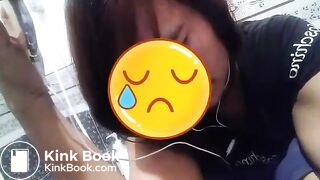 Indonesian girl working abroad sensually poop