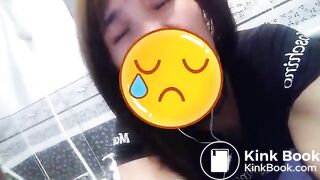 Indonesian girl working abroad sensually poop