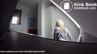Spycam of sexy teen toilet pooping