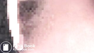 i like this shooting angle of feeding the shit