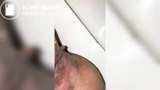 POOP MORNING GIRL TOILET (1)