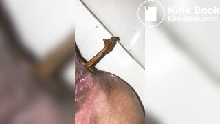 POOP MORNING GIRL TOILET (1)