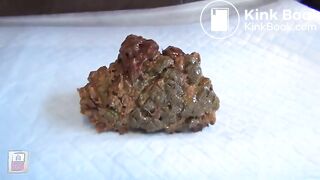 Asian girl shitting on her pantiers