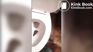 toilet selfie - video 2