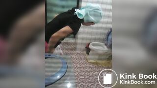 Toilet KOR pooping and shower