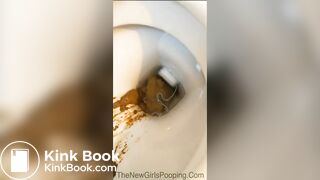 Shitting on toilet - video 7