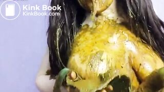 sexy Russian poops and pees - video 8