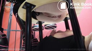 He swallow all her liquid shit.