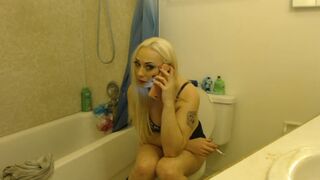 sexy teen toilet farting blast