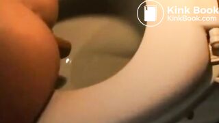 Filling up the toilet