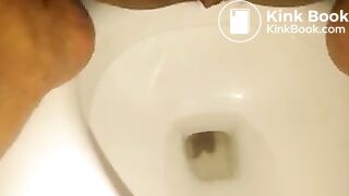 Ebony Ex Pooping & Pissing_1