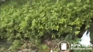 Anna Kuramoto shitting