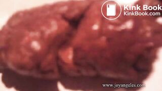 Nice turd comimg out from a sexy milf's ass