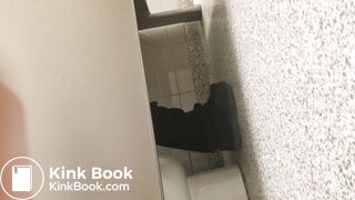 Voyeur pooping - video 8