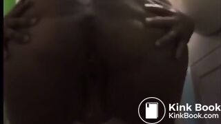 Ebony Shitting - video 6