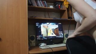 Girl shitting panties