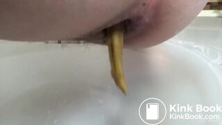 Far East Femdom Coproghagy