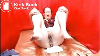 Pooping and scat swallowing web-cam slut