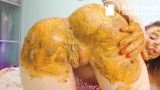 A girl anal Masturbation with her dirty stinky shit