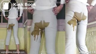 Asian girl messy diarrhea in White Pants