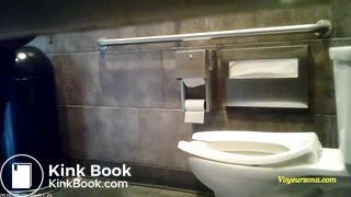 Public toilet - video 22