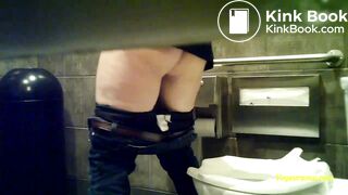Public toilet - video 22