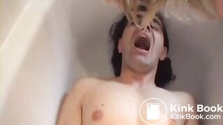 Toilet slave - video 31