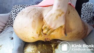 Fucking Her Shitty Ass With A Banana - Scat.World